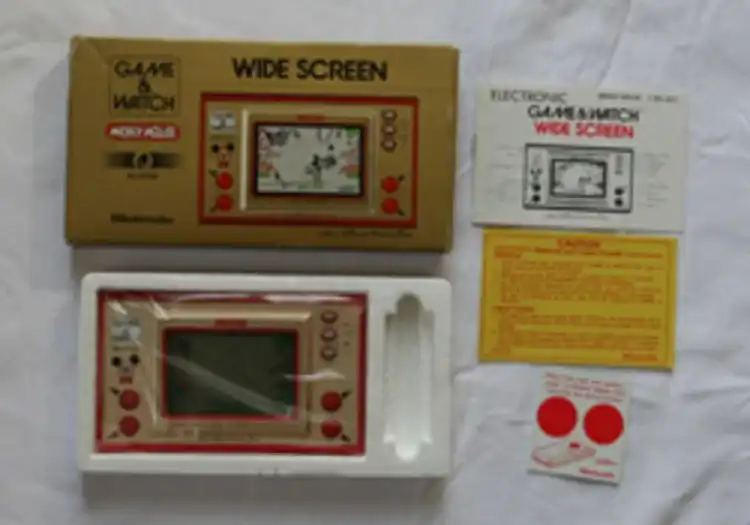  Nintendo Game & Watch Mickey Mouse