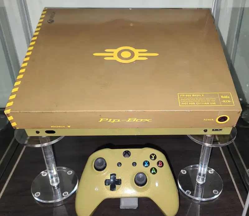  Microsoft Xbox One X Fallout Pip-Box  Console