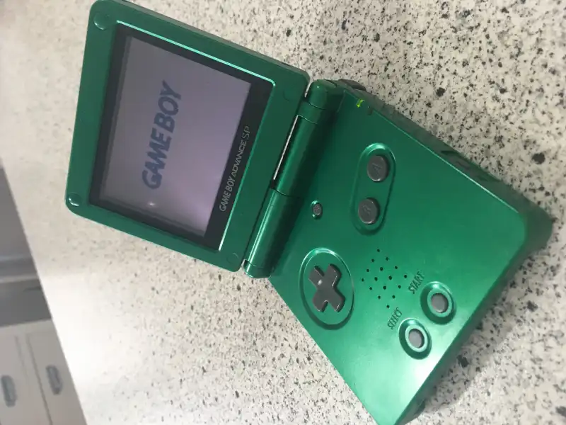 Game Boy Advance - Pokémon Emerald - Scorched Slab - The Spriters
