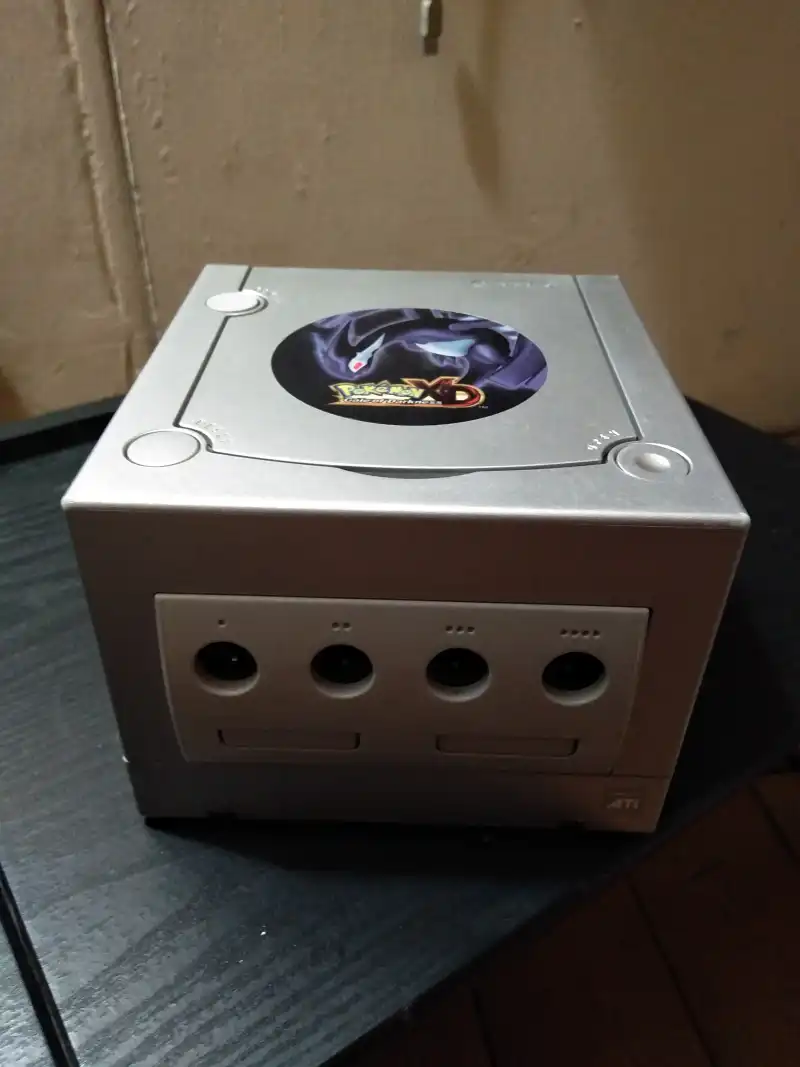 Pokemon xd deals gamecube console