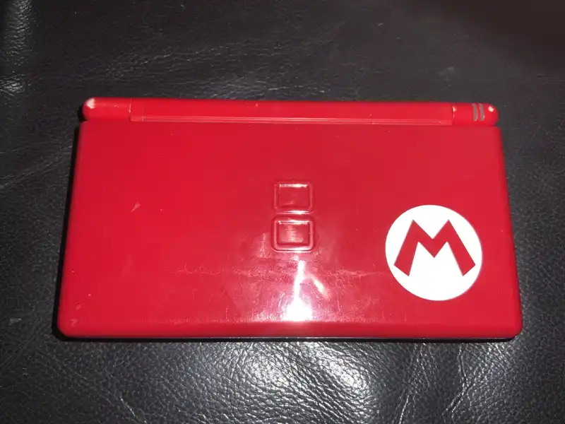 Deals Nintendo DS Lite Mario Edition