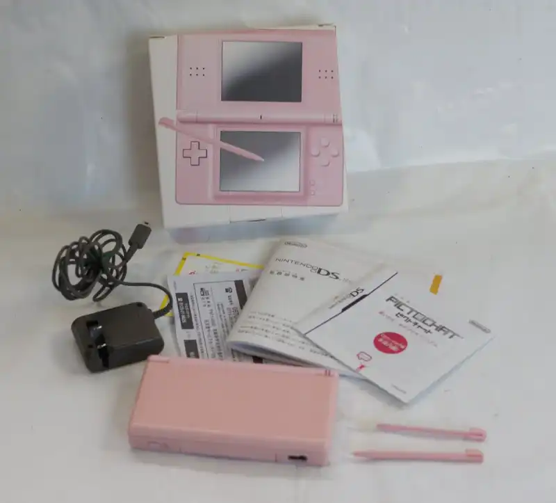 Nintendo DS Lite Noble Pink Console [JP] - Consolevariations