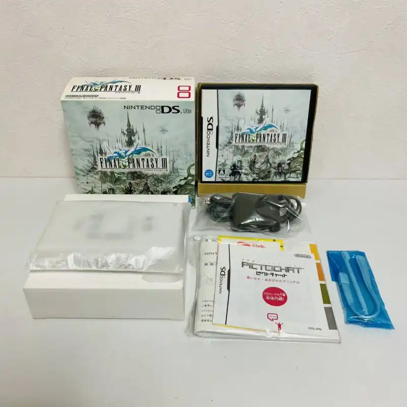 DS ファイナルファンタジーIII+ニンテンドーDSLite(FF3特別仕様 