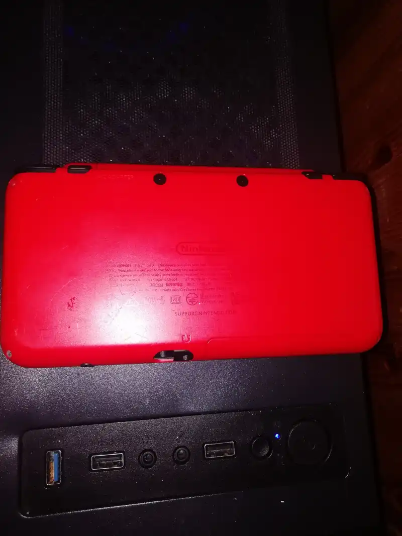 Pokeball, new Nintendo 2DS XL, pokemon Go, nintendo 3ds, fantasy