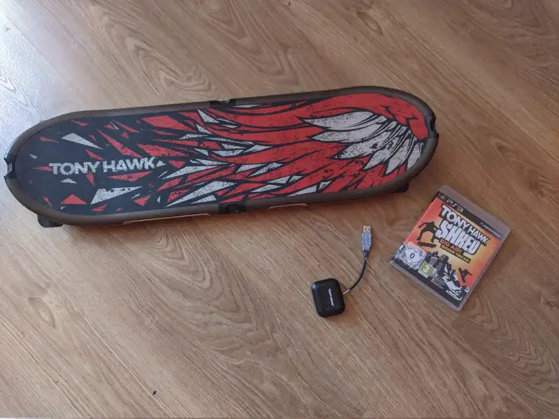 Tony Hawk Shred com Skate + Jogo Xbox 360