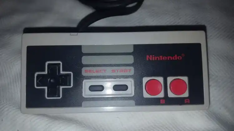  NES Controller [US]