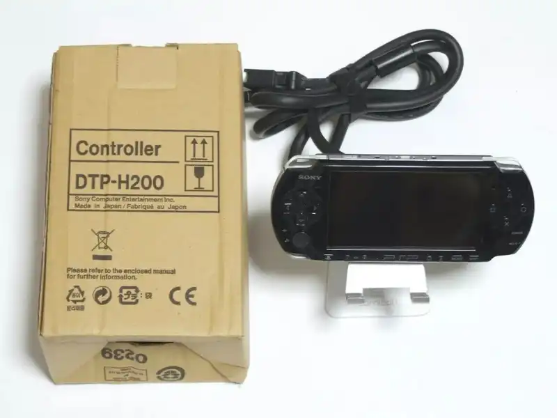  Sony PSP  DTP-H200 Controller