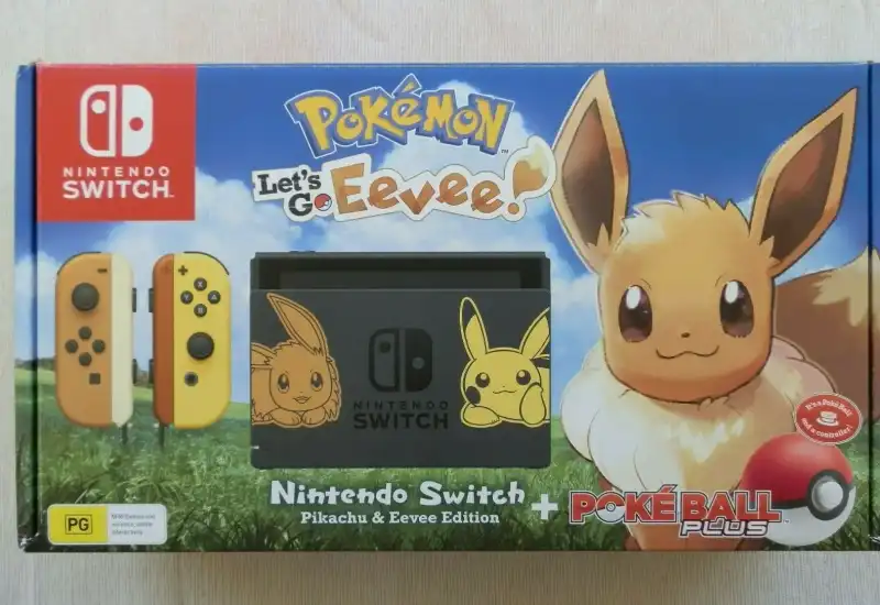  Nintendo Switch Pokemon Let's Go Eevee Console [AUS]