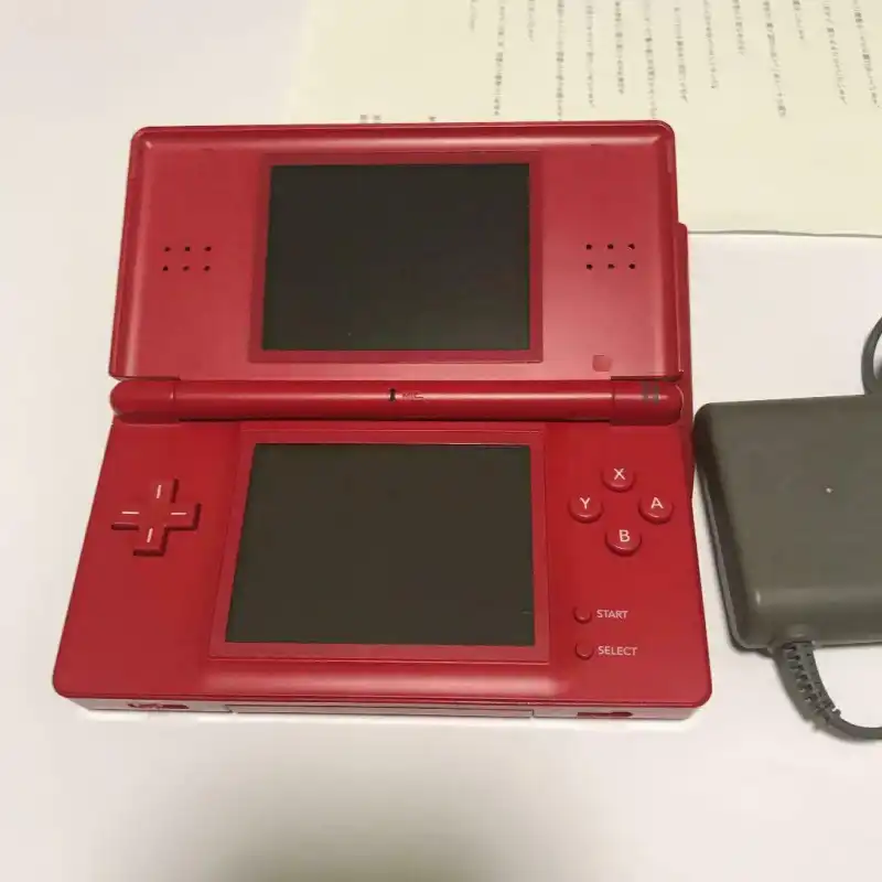 Nintendo DS Lite Red Console [JP] - Consolevariations