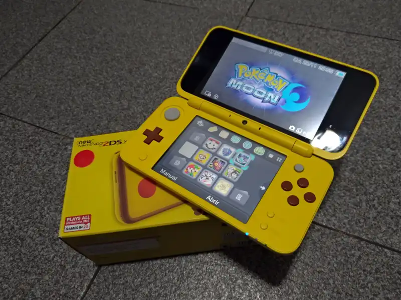 New Nintendo 2DS XL Pikachu Console [EU] - Consolevariations