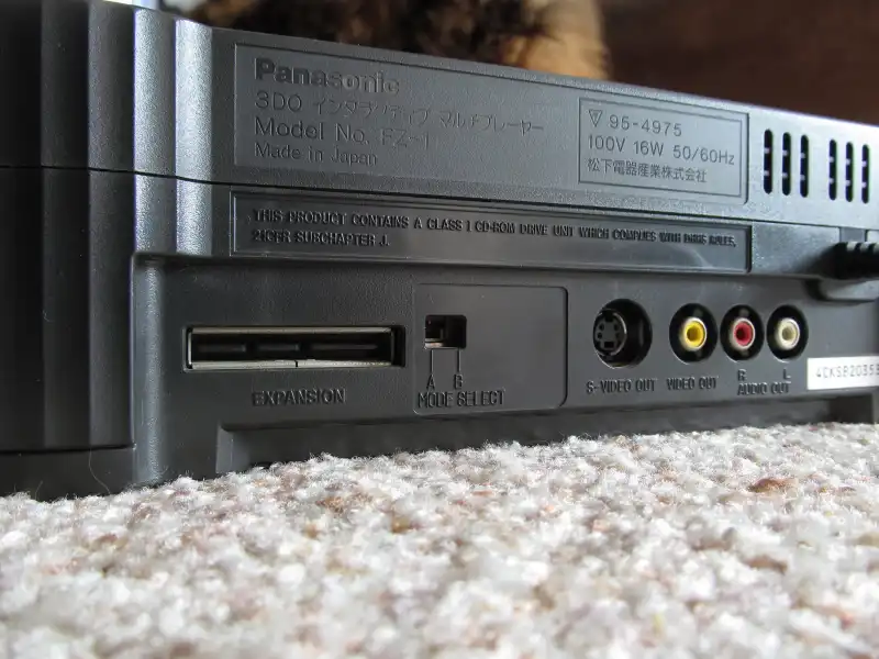 Panasonic REAL 3DO FZ-1 A/B switch Console - Consolevariations