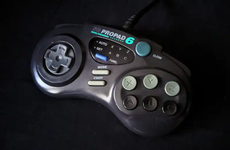   STD Entertainment Genesis Mega Drive SG ProPad 6