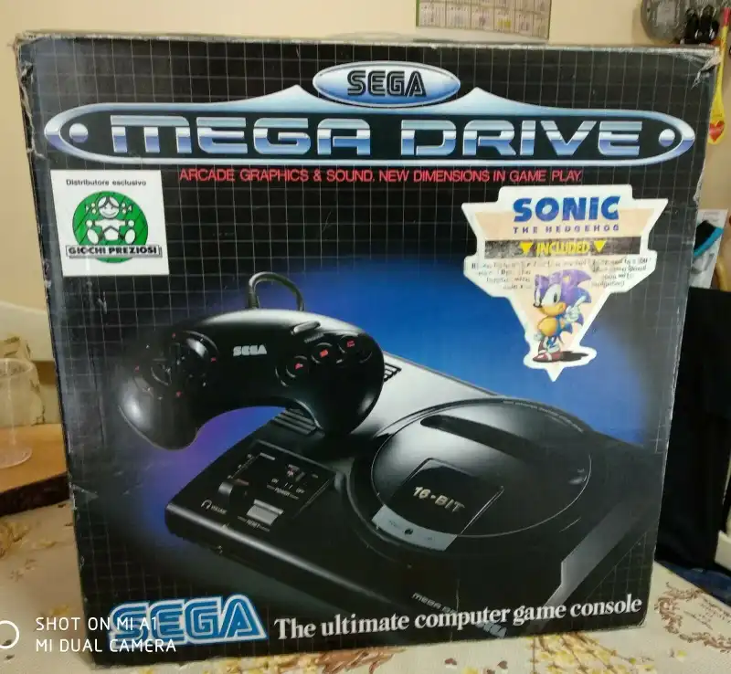  Sega Mega Drive Sonic the Hedgehog Giochi Preziosi Bundle