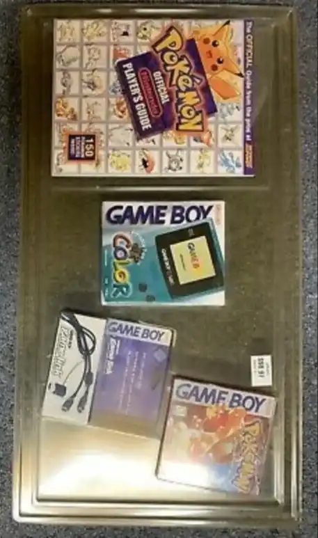  Nintendo Game Boy Color Blister Pokemon Red Bundle