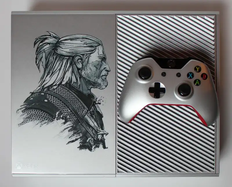 Microsoft Xbox One The Witcher 3 Console - Consolevariations