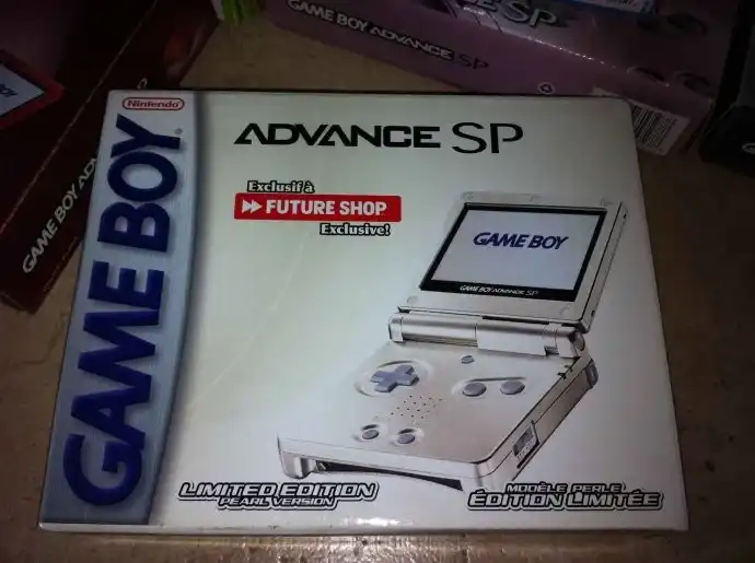  Game Boy Advance SP Pearl White : Video Games
