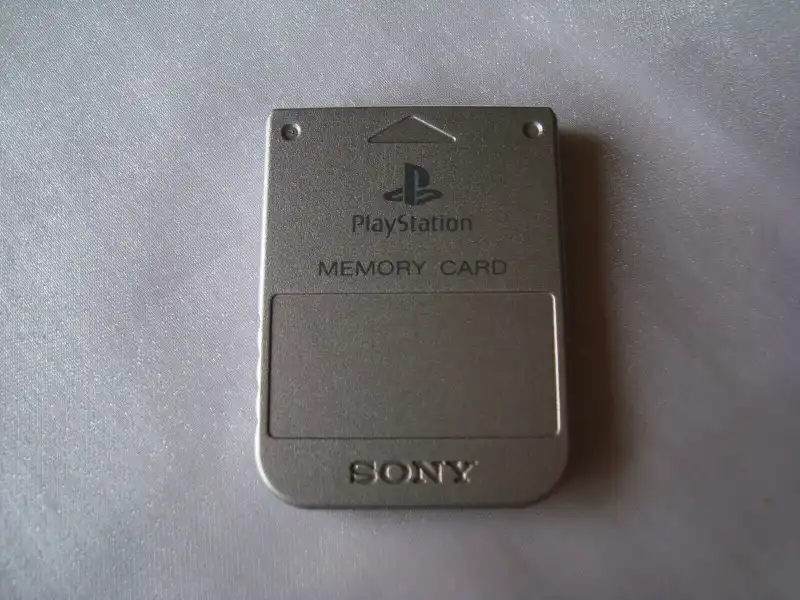  Sony PlayStation 10 Millions Silver Memory Card