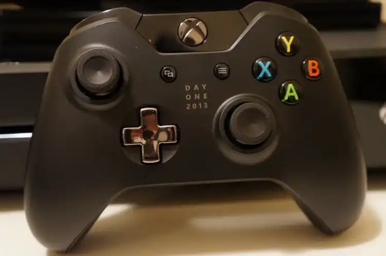  Microsoft Xbox One Day One 2013 Controller
