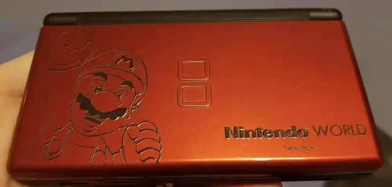 Nintendo DS Lite NWNY Mario Console