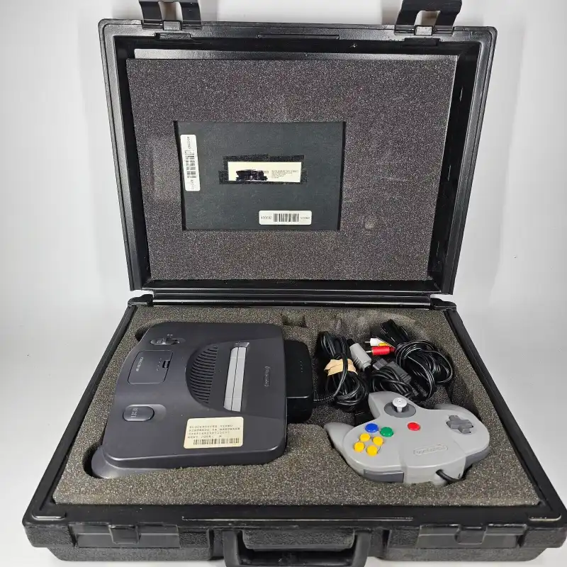 Nintendo 64 with rental case and outlet controllers