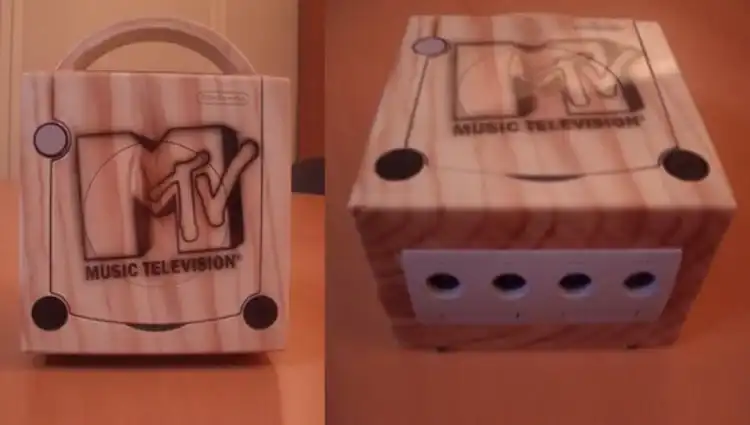  Nintendo GameCube MTV Canadian Maple Console